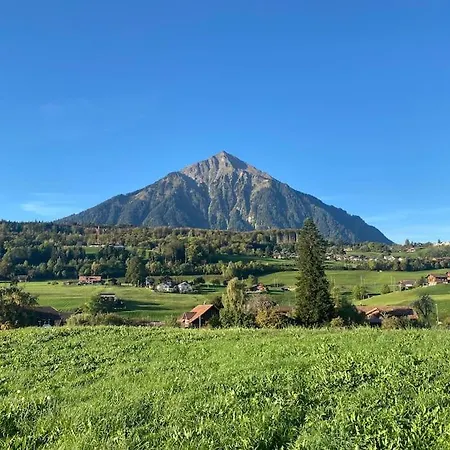 Und Berge Cozy Faulensee